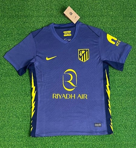 Atletico Madrid 2025/2026 away shirt